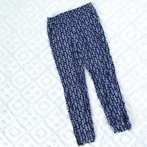 Sold blue patterned cropped pants